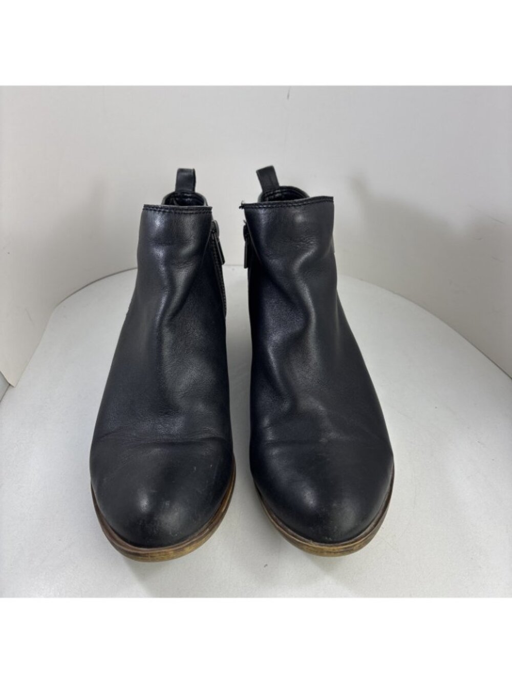 Lucky Brand Basel Black Leather Ankle Booty Shoes Womens Size 10 EU40 - Picture 2 of 7